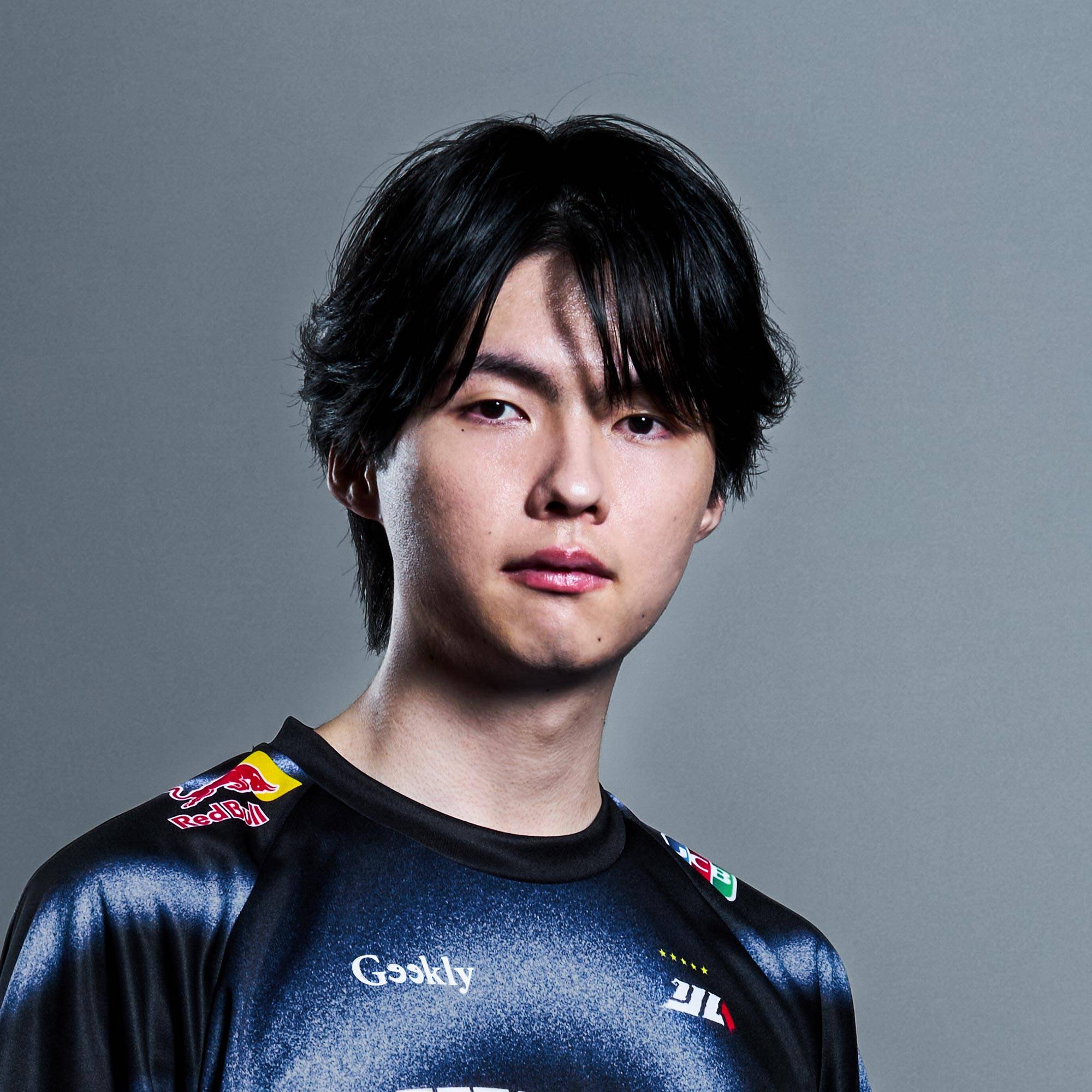 IdentityV】Shinami選手、移籍についてのお知らせ | SCARZ