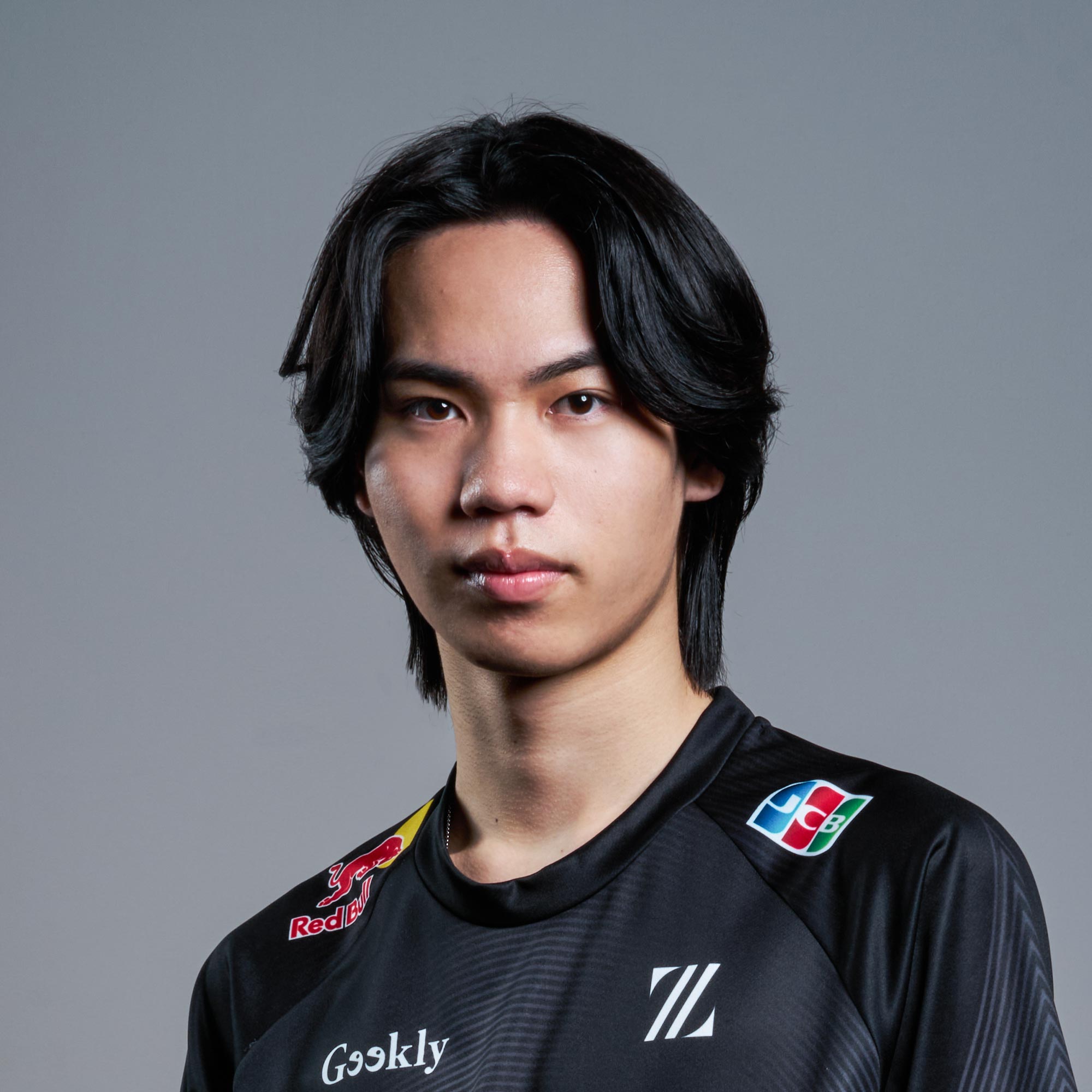 Sizuku｜MEMBERS｜ZETA DIVISION®